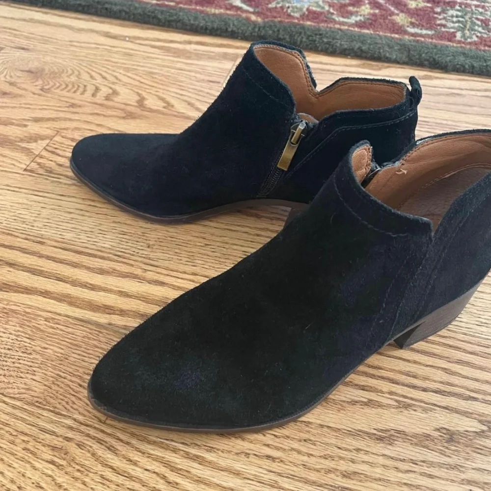 Franco Sarto Booties Size 6.5 Great Condition!! - Picture 2 of 3